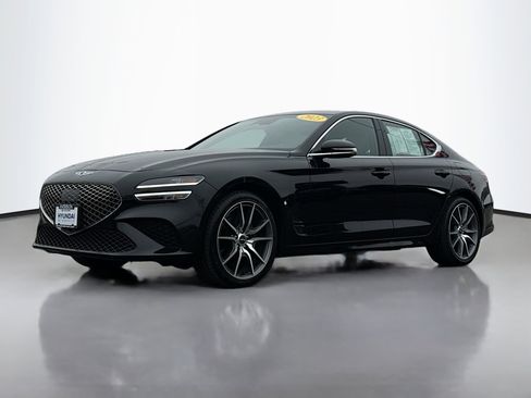 Used 2023 Genesis G70 2.0T image 12