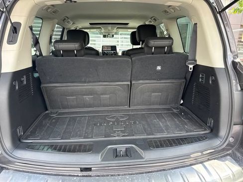 Used 2023 INFINITI QX80 Luxe w/ All-Season Package AWD/4WD image 15