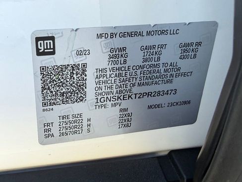Used 2023 Chevrolet Suburban RST w/ Luxury Package AWD/4WD image 34