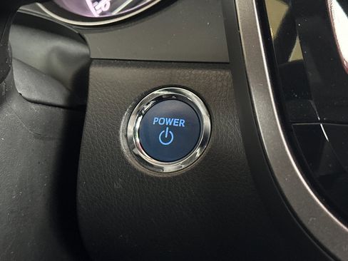 Used 2022 Toyota Camry XSE w/ Navigation Upgrade Package image 22