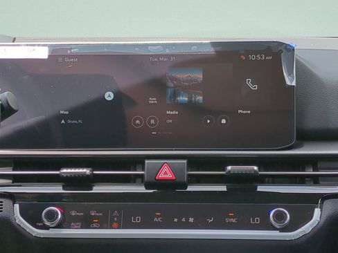 New 2026 Kia Sportage SX image 16