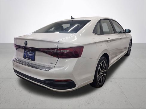 New 2026 Volkswagen Jetta SE image 12
