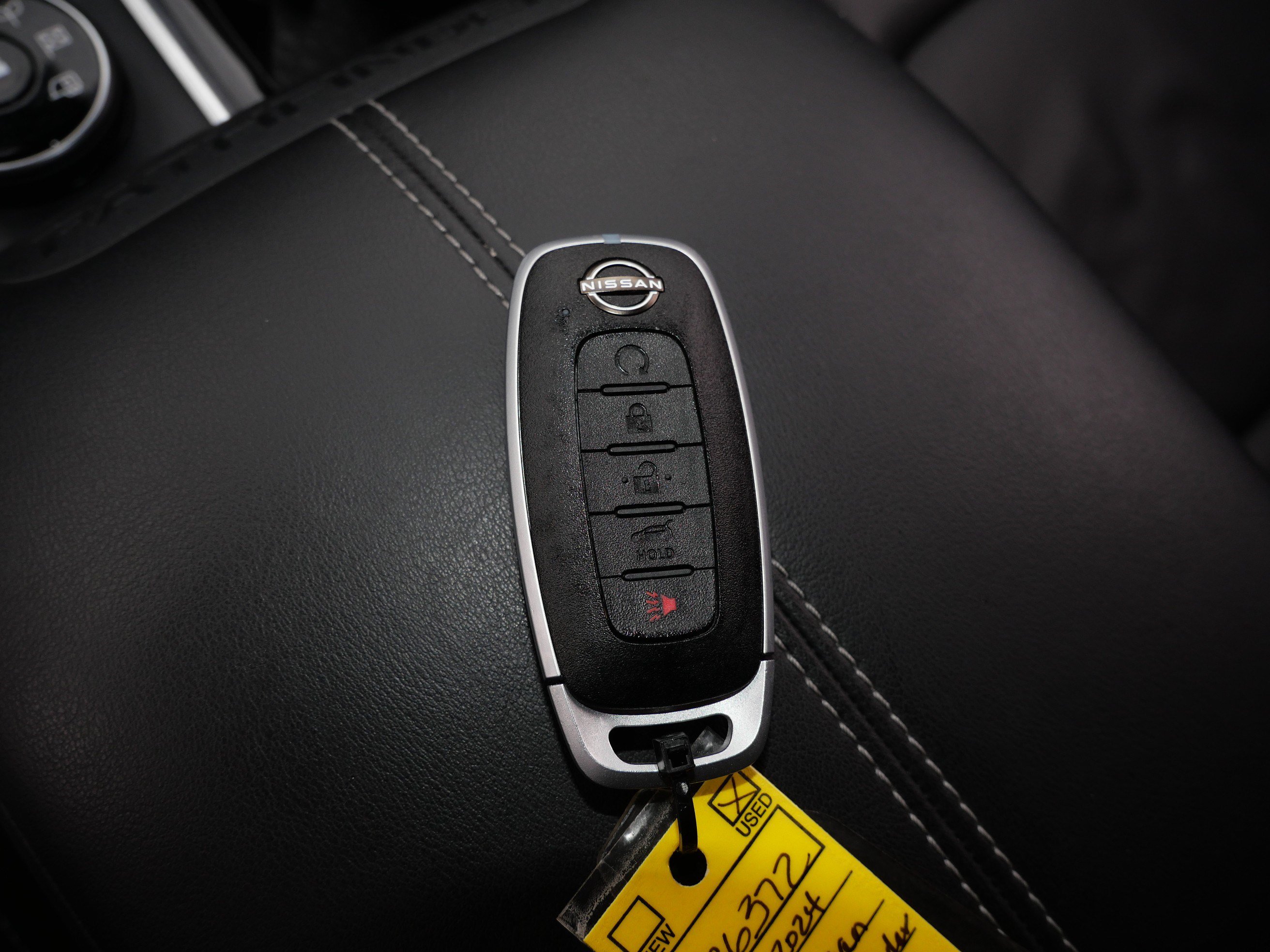 Used 2024 Nissan Pathfinder SL w/ SL Premium Package AWD/4WD image 28