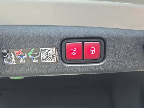 Certified 2026 Mercedes-Benz E 350 4MATIC Sedan image 13