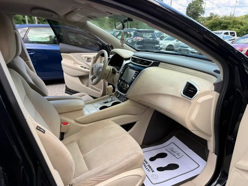 Used 2016 Nissan Murano S w/ Navigation Package AWD/4WD image 9