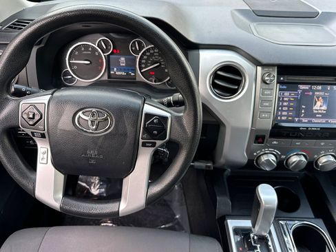 Used 2015 Toyota Tundra SR5 w/ SR5 Upgrade Package image 27