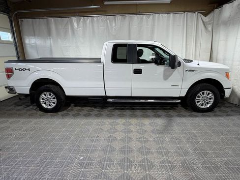 Used 2014 Ford F150 XLT image 8