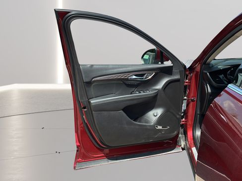 Used 2023 Buick Envision Avenir FWD image 11