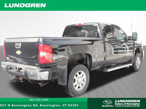 Used 2011 Chevrolet Silverado 2500 LTZ w/ LTZ Plus Package image 3