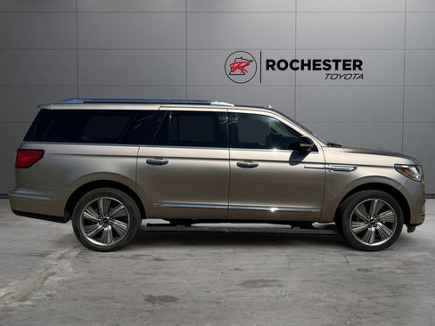 Used 2018 Lincoln Navigator L Select w/ Technology Package AWD/4WD image 6