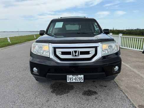 Used 2009 Honda Pilot Touring image 2