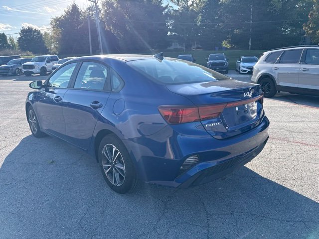 Used 2024 Kia Forte LXS w/ LXS Technology Package FWD image 5