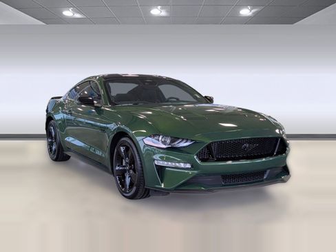 Certified 2022 Ford Mustang GT Premium w/ Equipment Group 401A image 7