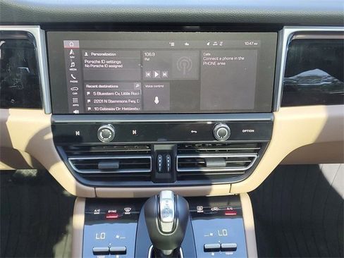 Used 2024 Porsche Macan image 28