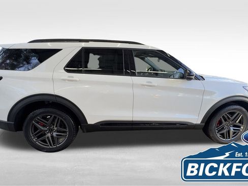 New 2026 Ford Explorer ST w/ Sun And Sound Package image 4