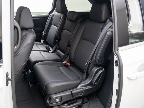 New 2026 Honda Odyssey Sport-L image 15