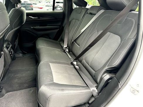 Used 2024 Jeep Grand Cherokee Laredo w/ MOPAR Finishing Package RWD image 16