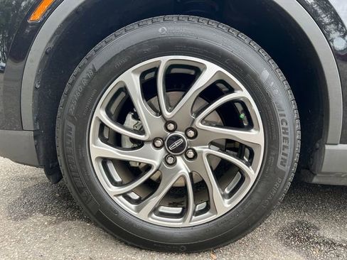 Certified 2022 Lincoln Corsair FWD image 14