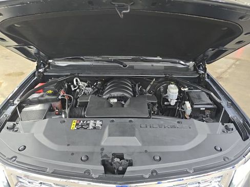 Used 2020 Chevrolet Tahoe LT AWD/4WD image 33