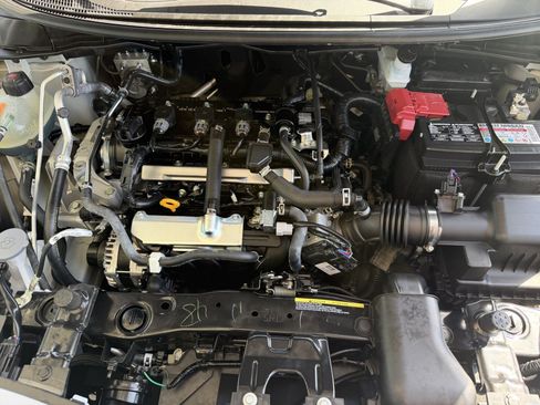 Used 2025 Nissan Versa SR w/ Trunk Package FWD image 38