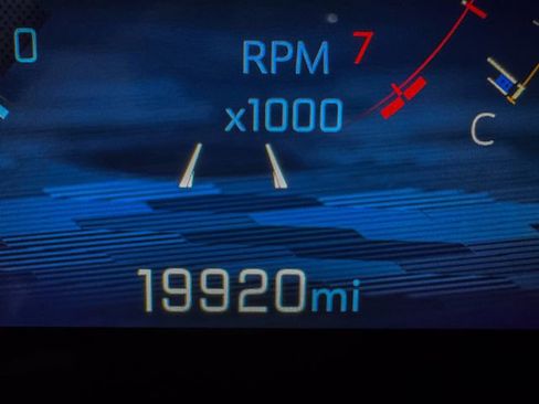 Used 2024 Chevrolet Traverse Z71 image 19