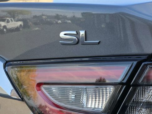 Used 2019 Nissan Maxima 3.5 SL w/ Floor Mat Group image 10