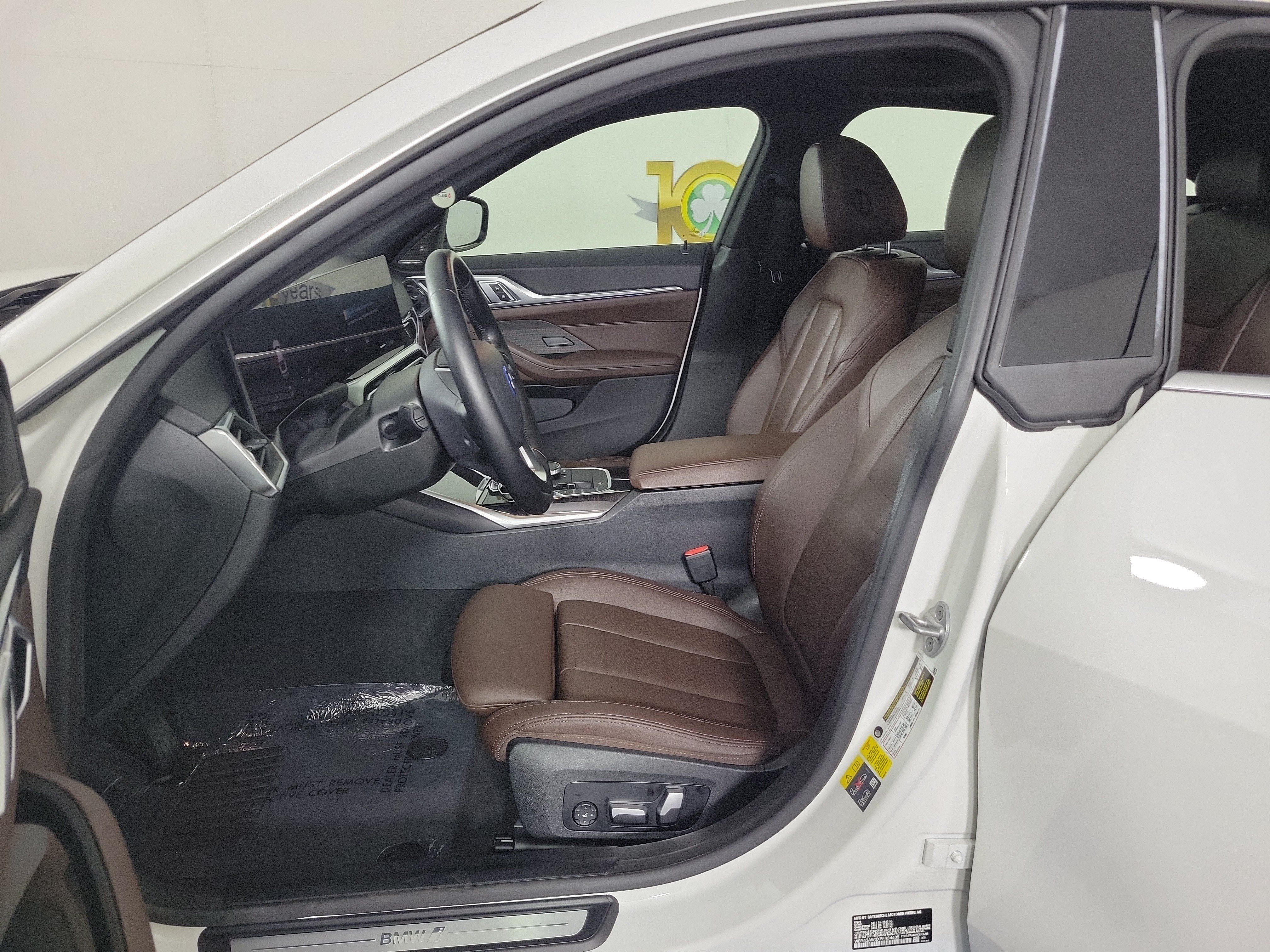 Certified 2023 BMW i4 eDrive35 w/ Premium Package RWD image 9
