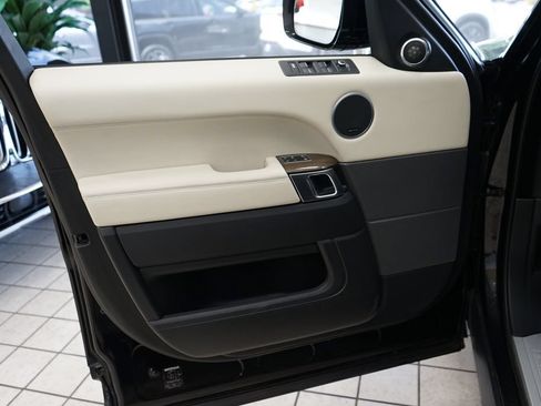 Used 2016 Land Rover Range Rover Sport HSE AWD/4WD image 27