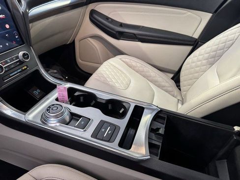 Used 2024 Ford Edge Titanium w/ Equipment Group 301A image 22