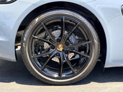 Used 2024 Porsche 718 Cayman RWD image 12