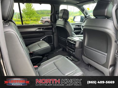 New 2026 Jeep Grand Wagoneer L Limited AWD/4WD image 22