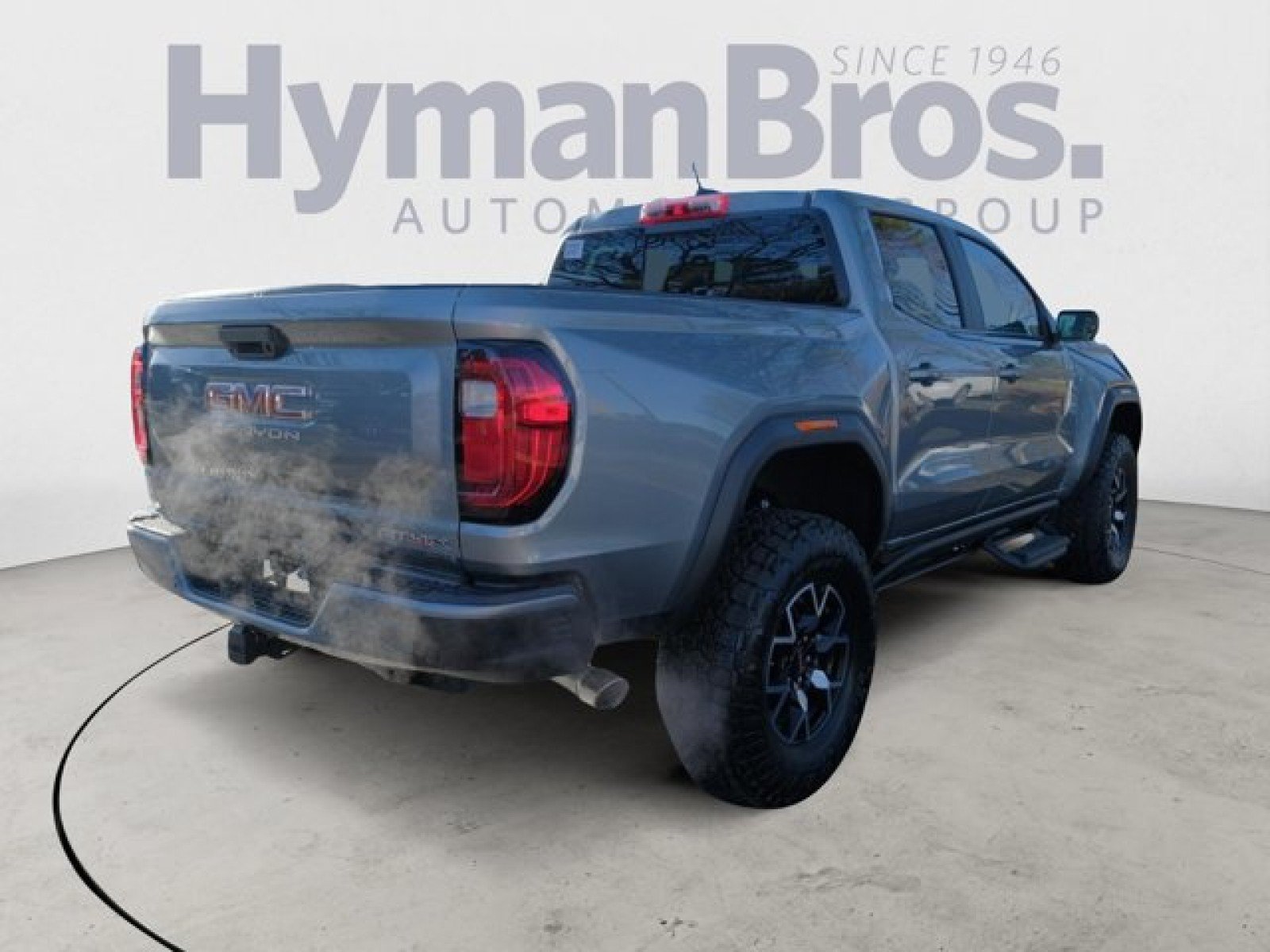 Used 2023 GMC Canyon AT4X AWD/4WD image 3