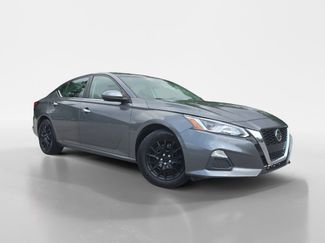 Used 2020 Nissan Altima 2.5 S video 1