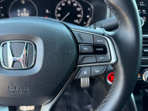 Used 2022 Honda Accord Sport image 35