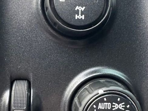 Used 2016 Chevrolet Silverado 1500 LTZ Z71 w/ Midnight Edition image 29