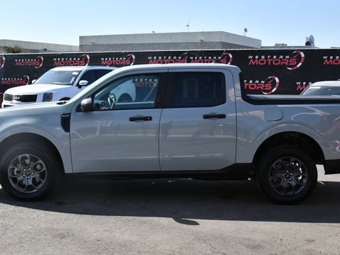 Used 2023 Ford Maverick XLT FWD image 4