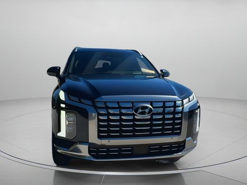 Used 2024 Hyundai Palisade Calligraphy image 5