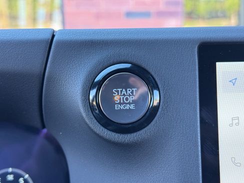 Used 2024 Lexus GX 550 w/ Cold Area Package image 26