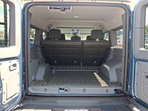 Used 2024 INEOS Grenadier AWD/4WD image 29