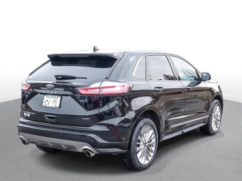 Used 2022 Ford Edge Titanium w/ Equipment Group 301A image 8