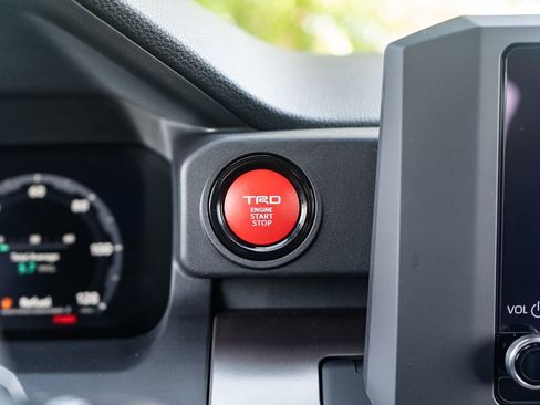 New 2025 Toyota Tacoma TRD Off-Road image 24