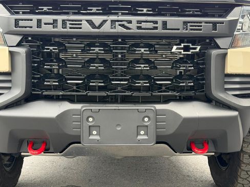 Certified 2022 Chevrolet Colorado ZR2 AWD/4WD image 3