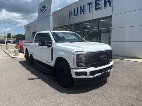 Used 2026 Ford F250 Lariat w/ Black Appearance Package AWD/4WD image 12