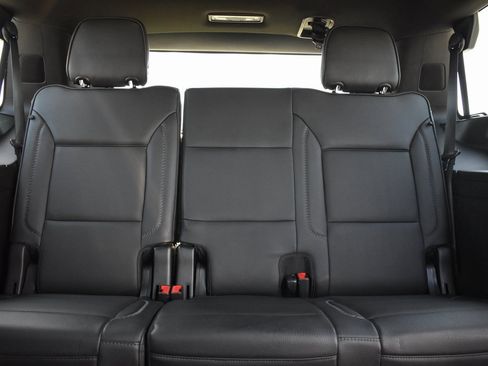 Used 2022 GMC Yukon Denali w/ Max Trailering Package image 10