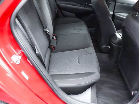 Certified 2023 Hyundai Elantra SE w/ Cargo Package image 29