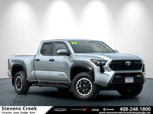 Used 2024 Toyota Tacoma TRD Off-Road w/ TRD Off Road Upgrade Package image 1