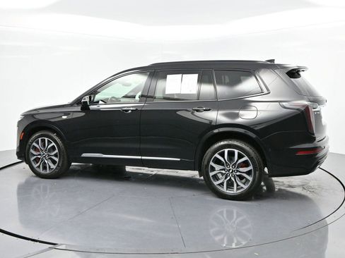 Certified 2024 Cadillac XT6 Sport w/ Platinum Package image 5