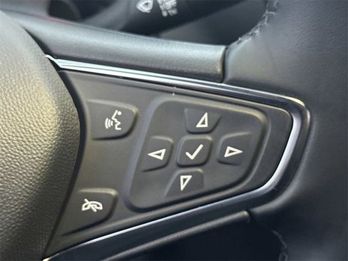 Used 2024 Chevrolet Equinox LT image 25