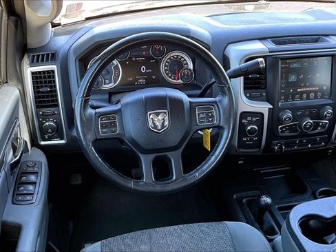 Used 2014 RAM 2500 Power Wagon w/ Luxury Group AWD/4WD image 17