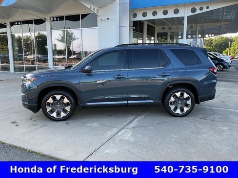 Used 2026 Honda Pilot Elite image 3